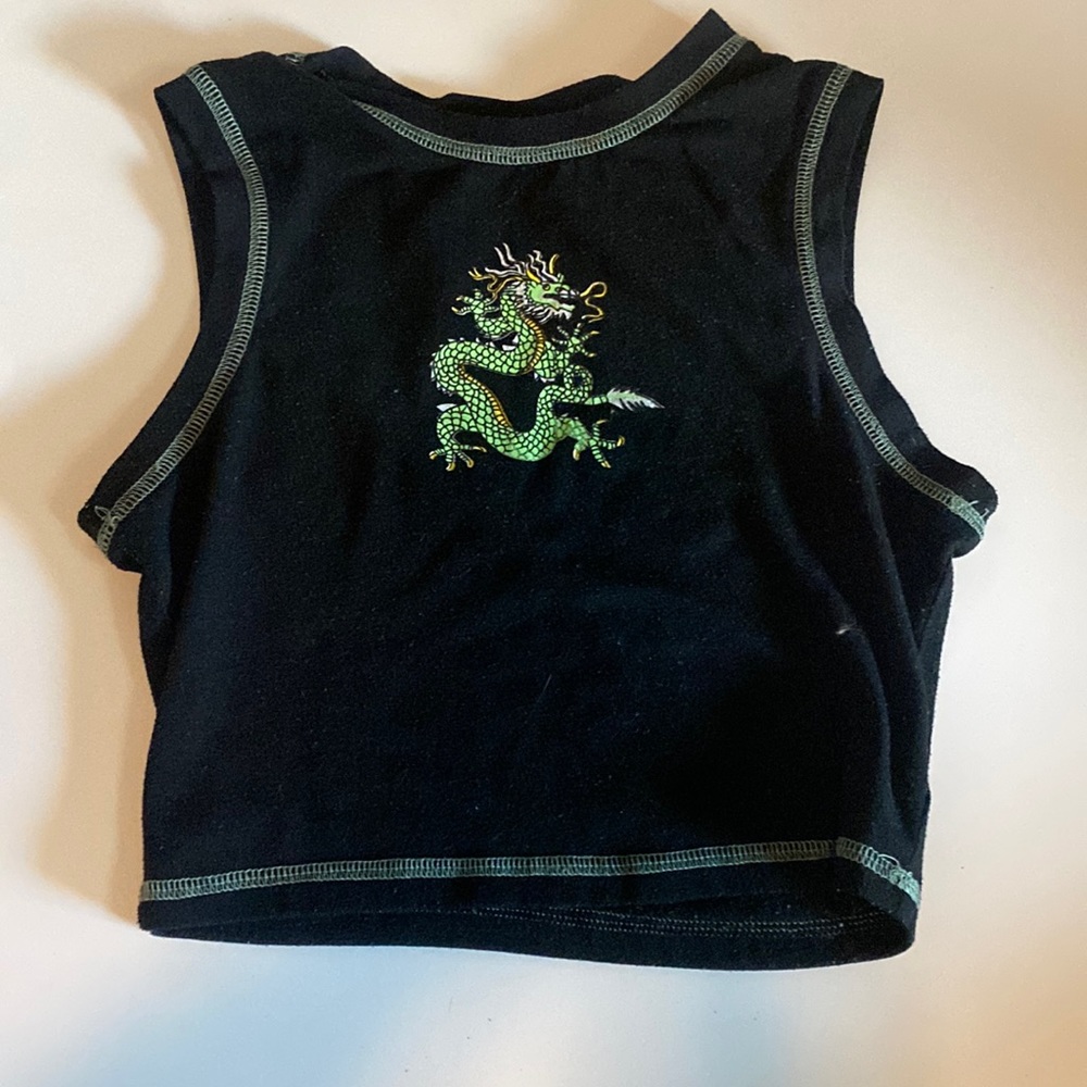 black crop top